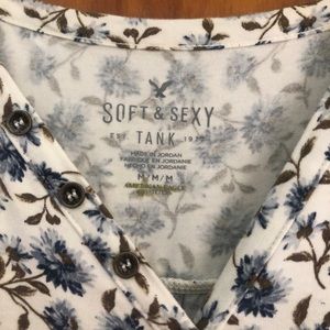 American Eagle Outfitters Tops - American Eagle Tank! American Eagle Outfitters Tops - American Eagle Tank!